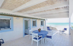 One-Bedroom Apartment in Ragusa RG, Punta Braccetto